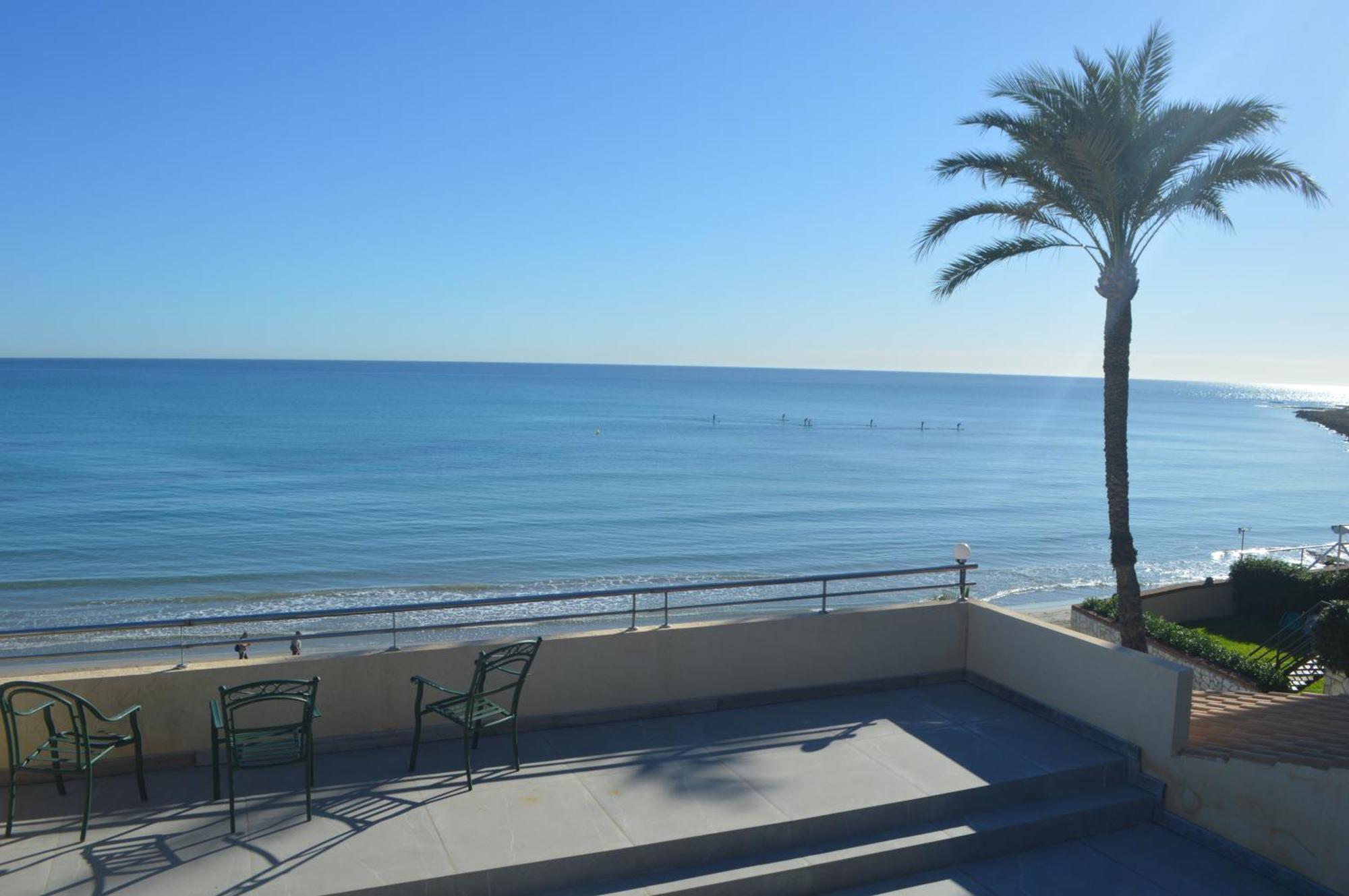Excepcional Apartamento Loft A Pie De Playa En Chalet Roquetes Alicante Eksteriør billede