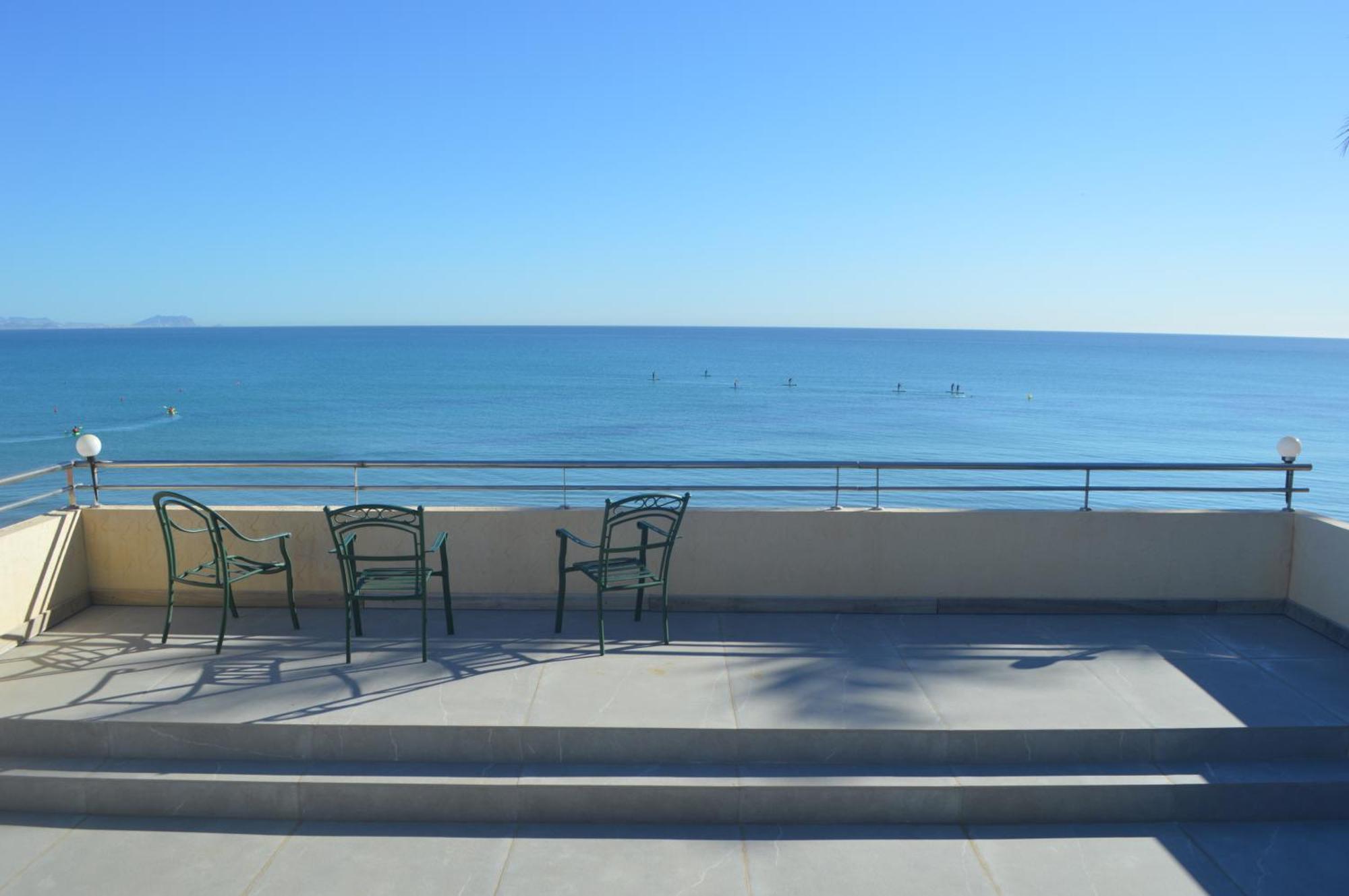 Excepcional Apartamento Loft A Pie De Playa En Chalet Roquetes Alicante Eksteriør billede