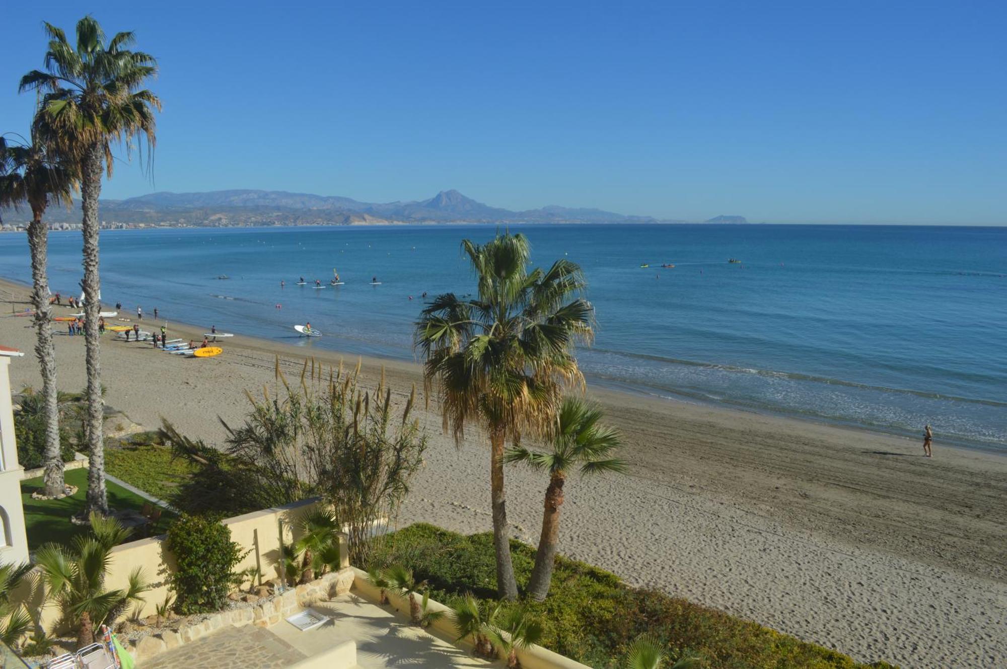 Excepcional Apartamento Loft A Pie De Playa En Chalet Roquetes Alicante Eksteriør billede